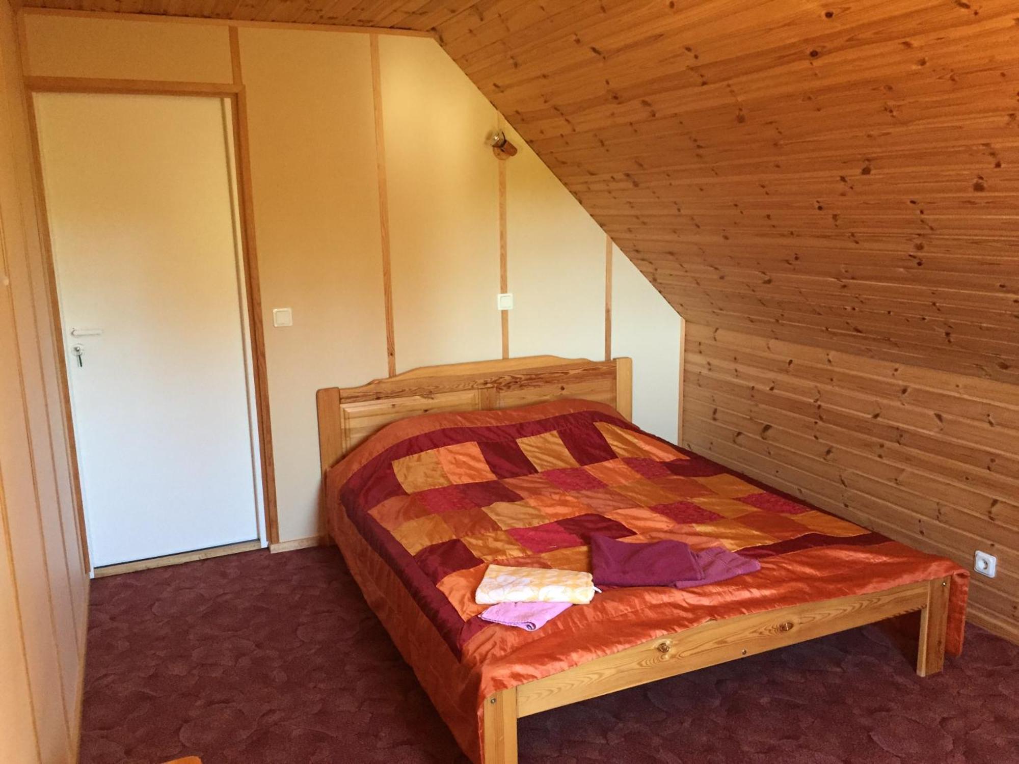 Laane Pansion Bed & Breakfast Kasmu Luaran gambar