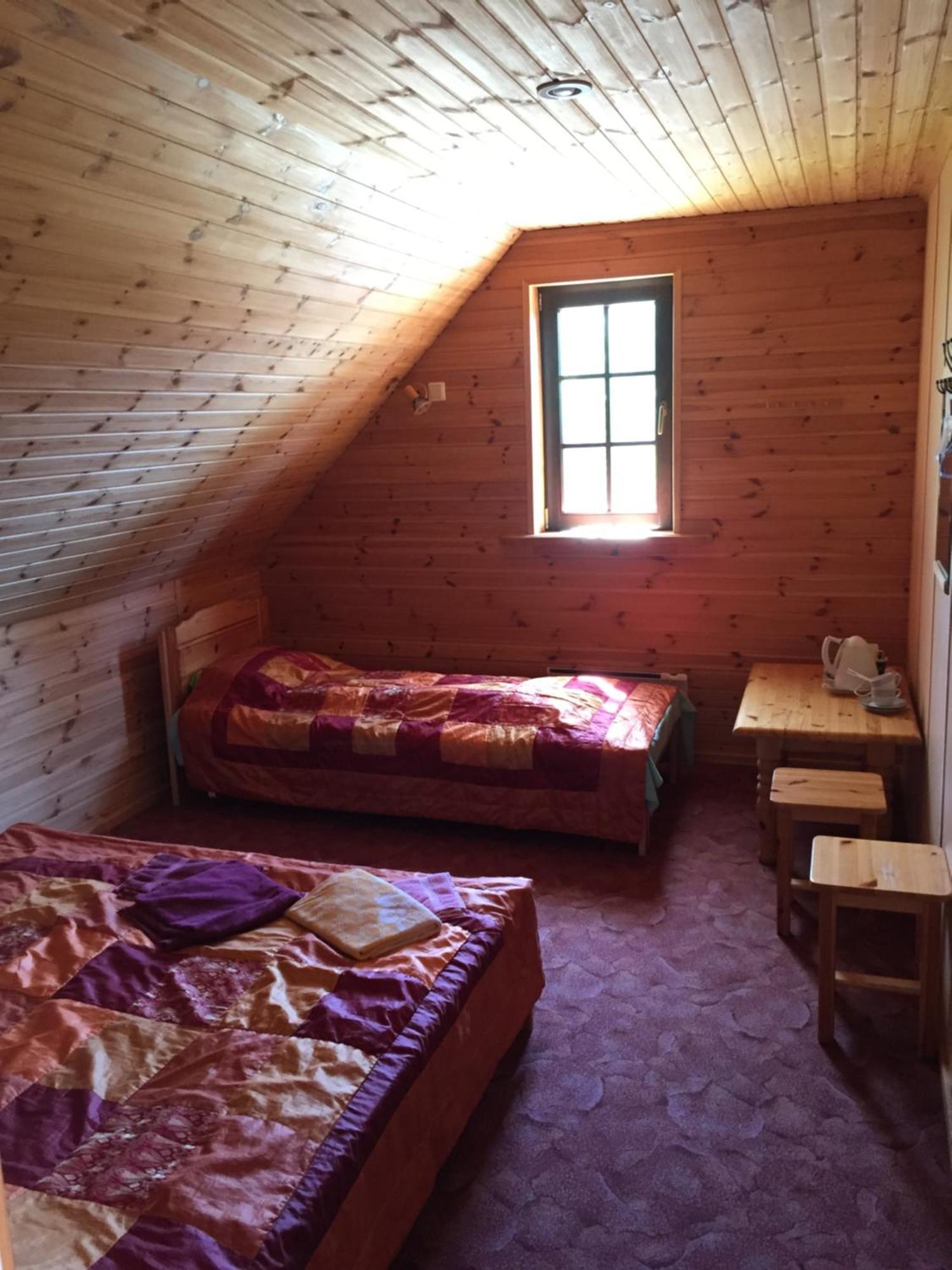 Laane Pansion Bed & Breakfast Kasmu Luaran gambar