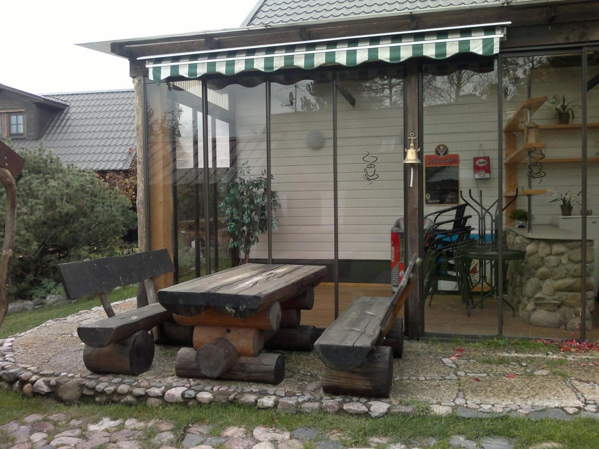 Laane Pansion Bed & Breakfast Kasmu Luaran gambar