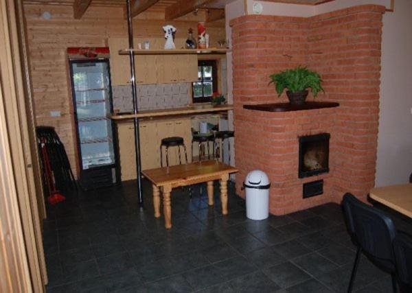 Laane Pansion Bed & Breakfast Kasmu Luaran gambar