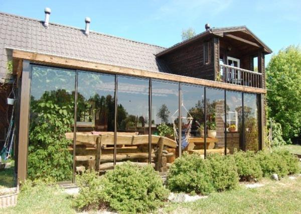 Laane Pansion Bed & Breakfast Kasmu Luaran gambar